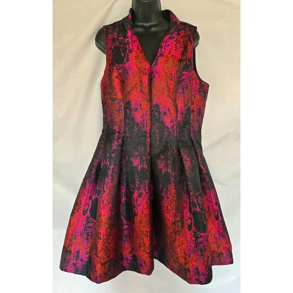 Vince Camuto▪️Jacquard Vneck Fit & Flare Metallic Mini Dress w/ Pockets - Picture 2 of 9